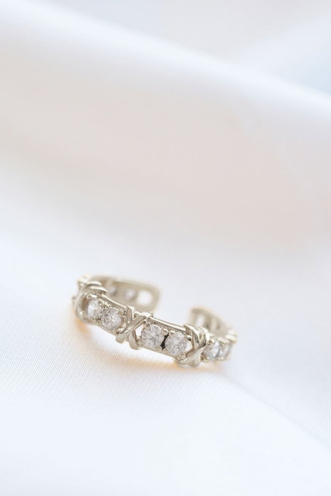 Heliophilia Silver Anillo de Latón Plateado con Circón